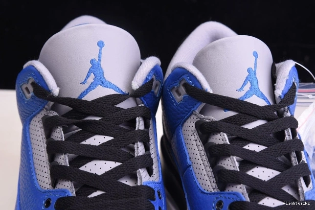 Jordan 'Varsity CT8532 Royal' 400 Air - Retro 3 1018